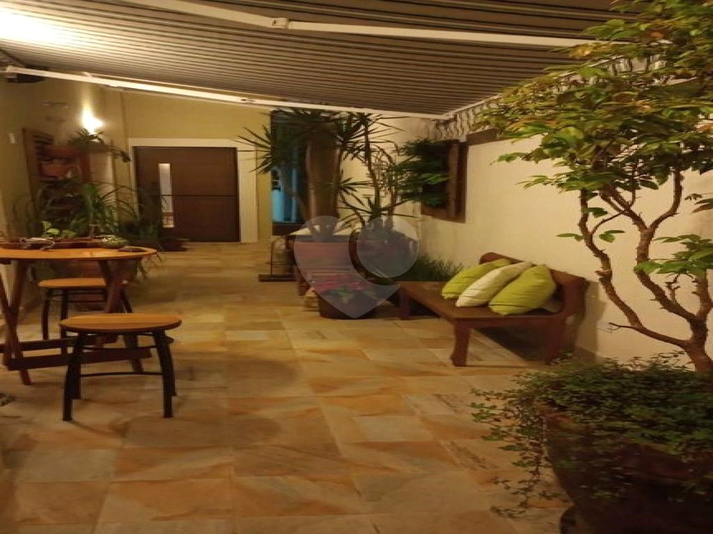 Casa à venda com 3 quartos, sendo 1 suíte,  em Vila Monumento, São Paulo, SP