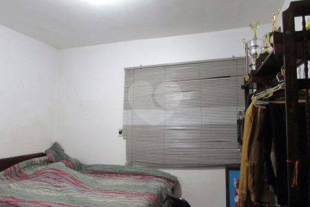 Casa Térrea à venda ou para alugar com 5 quartos, sendo 2 suítes, em Vila Horizonte, Mogi das Cruzes, SP