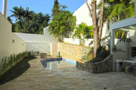 Casa à venda com 4 suítes no condomínio Residencial Giardino Pirandello, São Paulo - SP