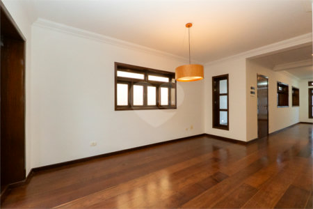 Casa de Vila à venda com 3 quartos, sendo 1 suíte, em Planalto Paulista, São Paulo, SP