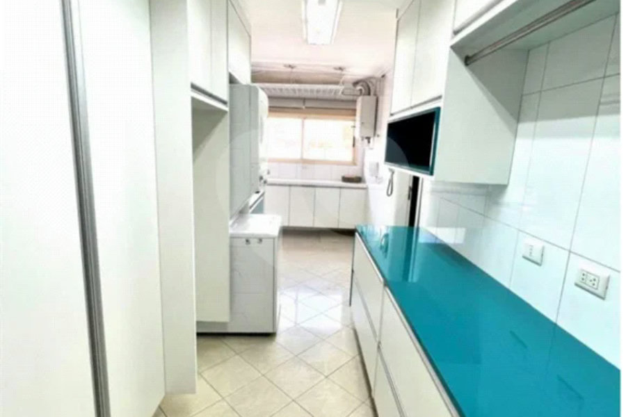 Apartamento à venda com 4 quartos, sendo 3 suítes,  em Tatuapé, São Paulo, SP