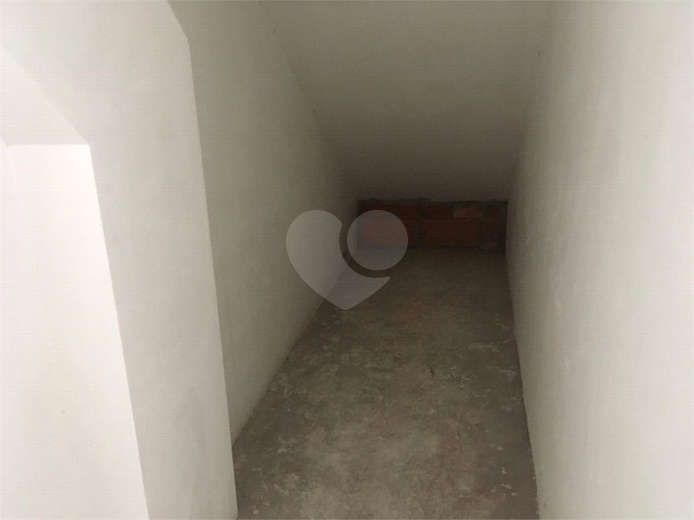 Casa à venda com 4 quartos, sendo 3 suítes,  em Vila Monumento, São Paulo, SP