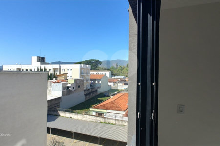Apartamento à venda com 2 quartos, sendo 1 suíte, em Alvinópolis, Atibaia, SP