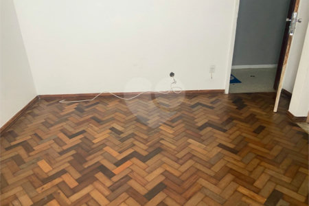 Kitnet à venda com 1 quarto em Copacabana, Rio de Janeiro, RJ
