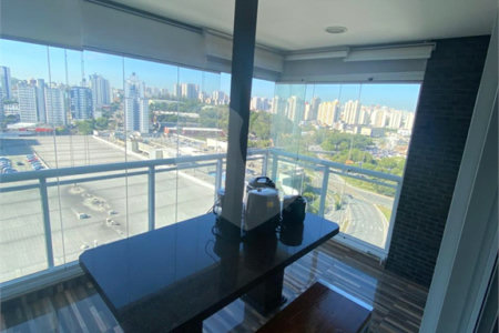 Flat à venda com 2 quartos, sendo 1 suíte, no Centro, São Bernardo do Campo, SP