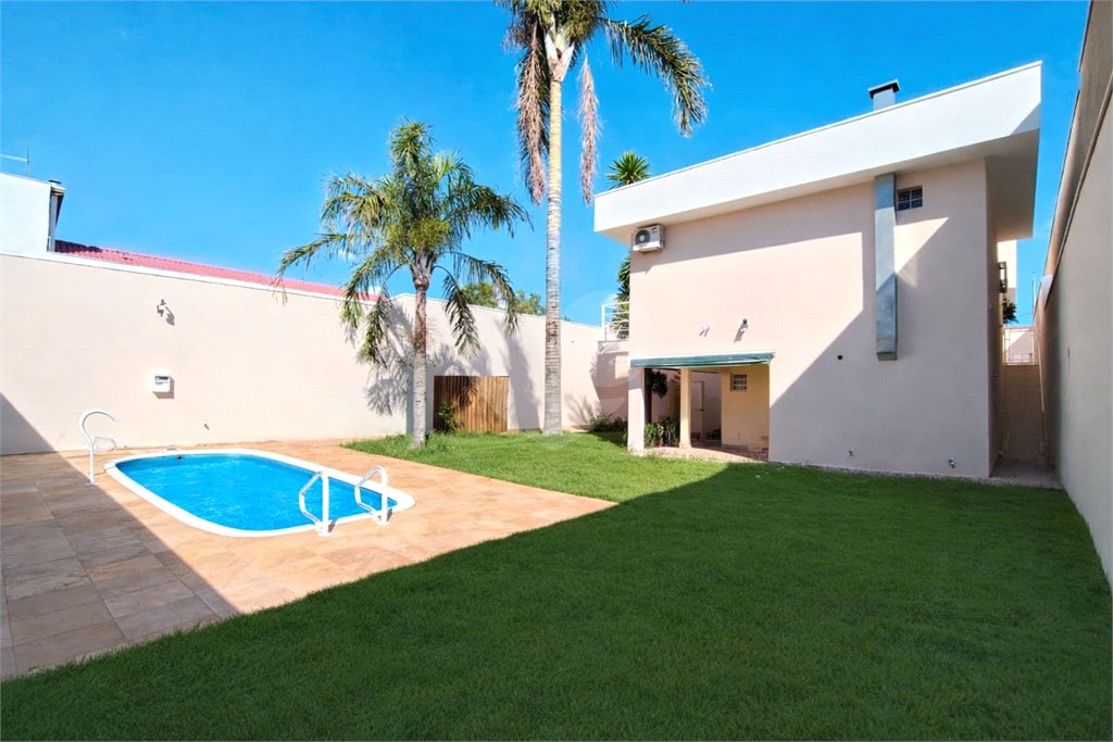 Casa à venda com 5 quartos, sendo 1 suíte,  em Jardim Colombo, Itapetininga, SP