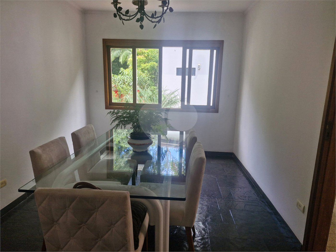 Casa à venda com 3 quartos, sendo 1 suíte, em Chácara Monte Alegre, São Paulo, SP