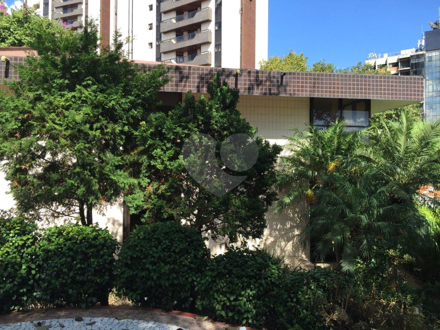 Apartamento à venda com 4 quartos, sendo 3 suítes, em Bosque da Saúde, São Paulo, SP