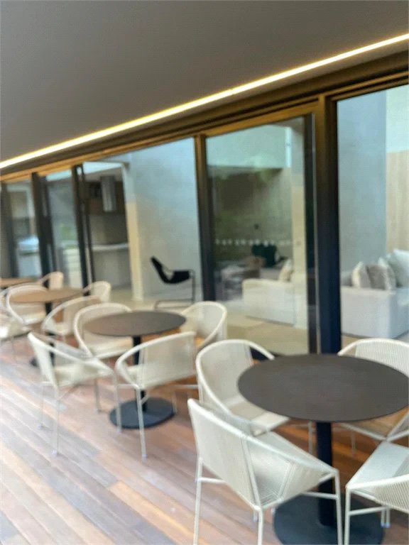Apartamento à venda com 2 suítes em Pinheiros, São Paulo, SP