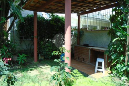 Casa Térrea à venda com 3 quartos em Campo Belo, São Paulo, SP