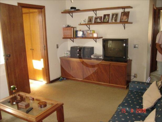 Casa Térrea à venda com 4 quartos, sendo 2 suítes, em Vila Tramontano, São Paulo, SP