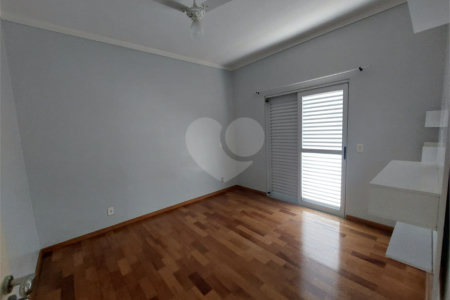 Casa à venda com 3 quartos, sendo 1 suíte, no condomínio Village Saint Clair, Sorocaba - SP