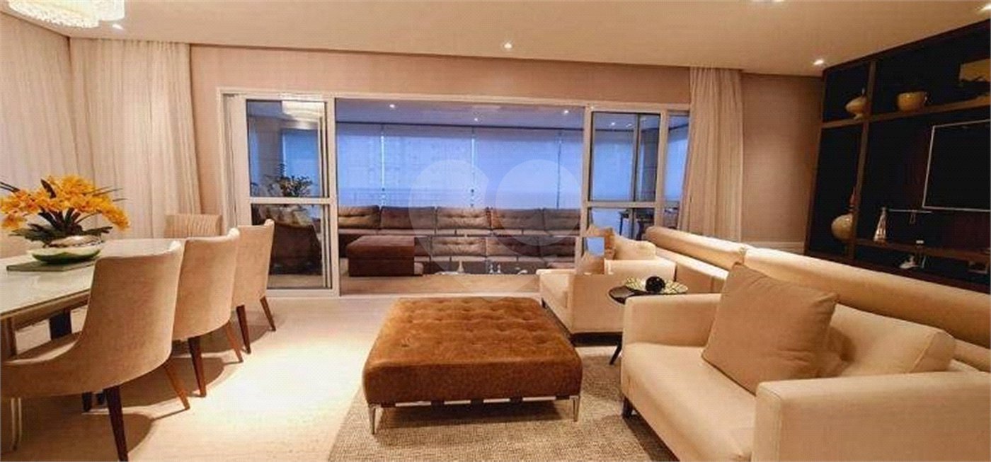 Apartamento à venda ou para alugar com 4 suítes em Santa Teresinha, São Paulo, SP