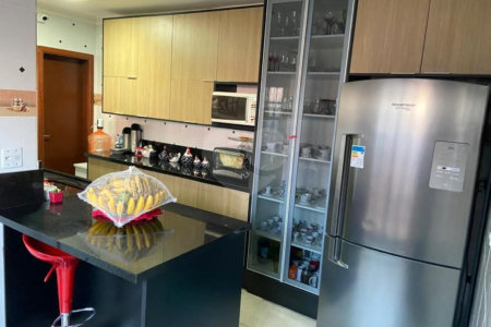 Sobrado à venda com 3 suítes em Jardim Celeste, São Paulo, SP