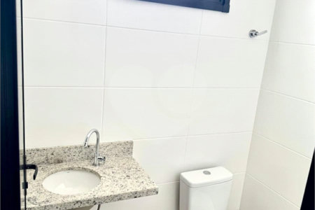 Salão comercial em Atibaia para locação 170 metros com mezanino, escritório, 5 vagas estacionamento