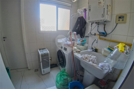 Apartamento à venda com 3 suítes em Cidade São Francisco, São Paulo, SP