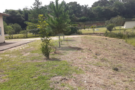 Chácara à venda com 4 quartos, sendo 1 suíte, em Vista Alegre, Vinhedo, SP