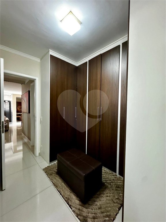 Apartamento à venda com 3 quartos, sendo 1 suíte, em Parque Reboucas, São Paulo, SP