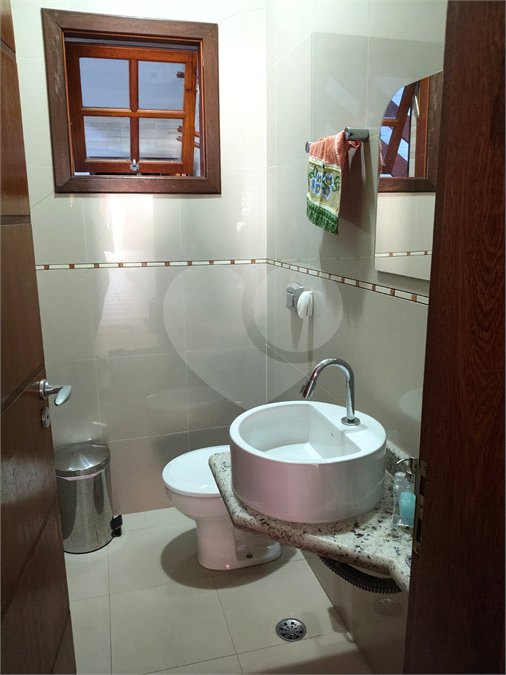 Casa à venda com 3 quartos, sendo 1 suíte, em Jardim Santa Clara, Guarulhos, SP