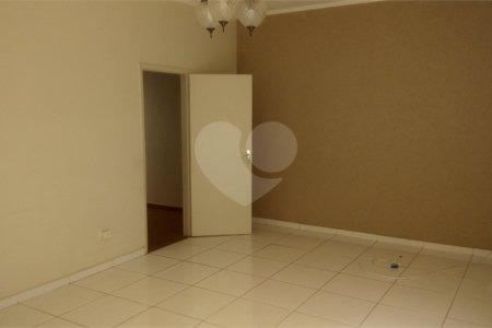 Casa à venda com 4 quartos, sendo 1 suíte, em Parque Boa Esperança, Indaiatuba, SP