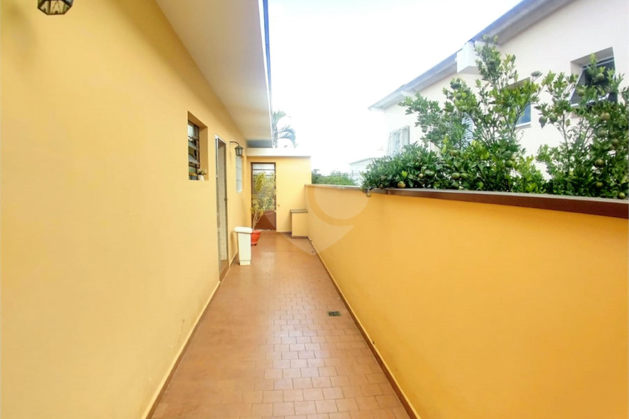 Casa Térrea à venda com 3 quartos, sendo 1 suíte, em Horto Florestal, São Paulo, SP