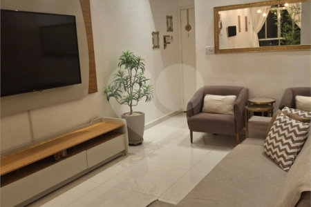 Apartamento à venda com 3 quartos, sendo 1 suíte,  em Copacabana, Rio de Janeiro, RJ