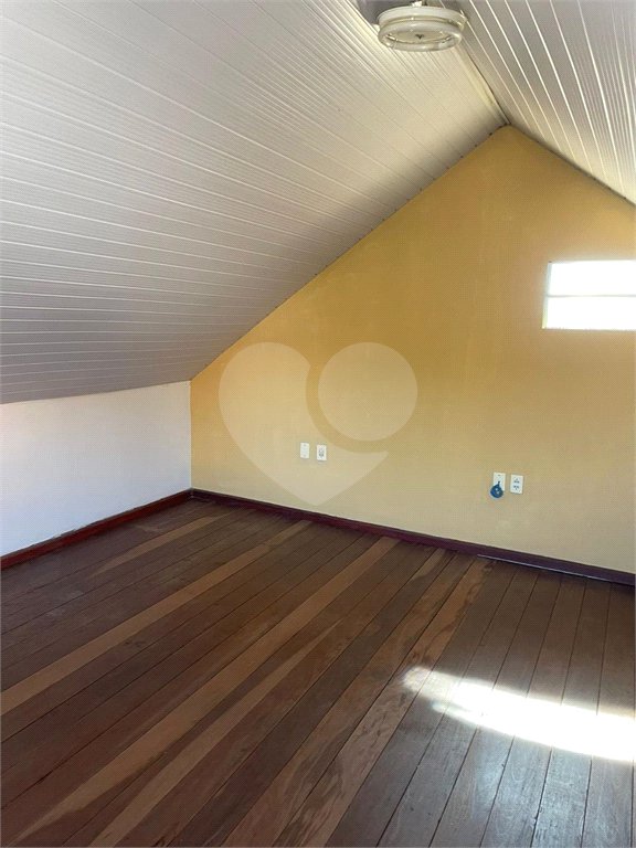 Casa à venda com 4 quartos em Jardim Cruz Alta, Várzea Paulista, SP
