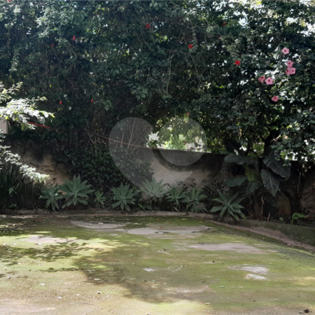 Sobrado à venda com 6 quartos, sendo 4 suítes, em Retiro das Fontes, Atibaia, SP