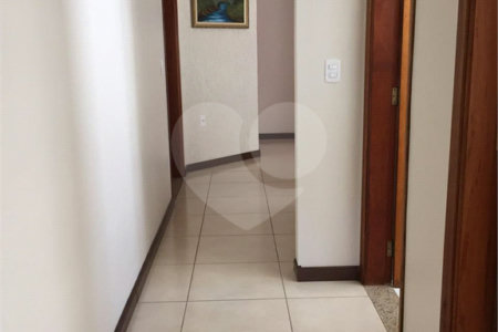 Casa à venda com 3 quartos, sendo 2 suítes, em Jardim Residencial Maggiore, Araraquara, SP