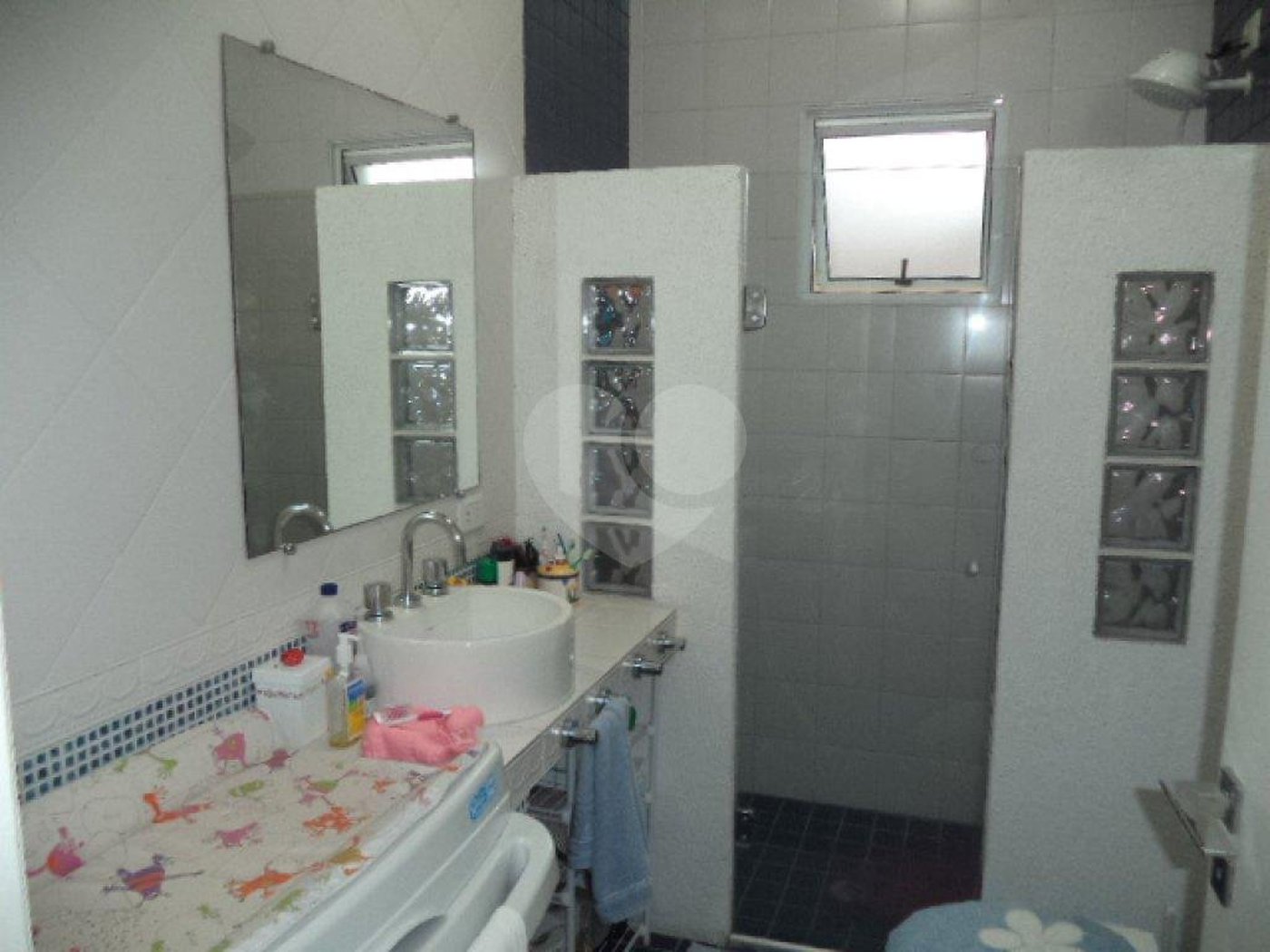 Sobrado à venda com 3 quartos, sendo 1 suíte, em Santana, São Paulo, SP