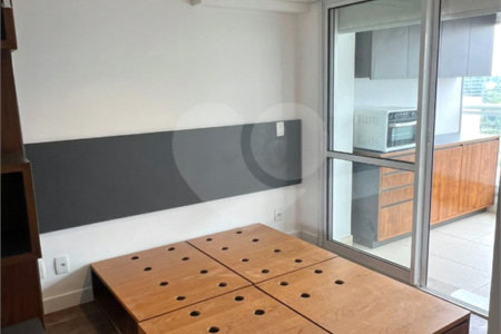 Apartamento à venda com 2 quartos em Itaim Bibi, São Paulo, SP