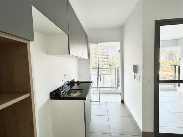 Apartamento à venda com 2 quartos, sendo 1 suíte,  em Brooklin, São Paulo, SP