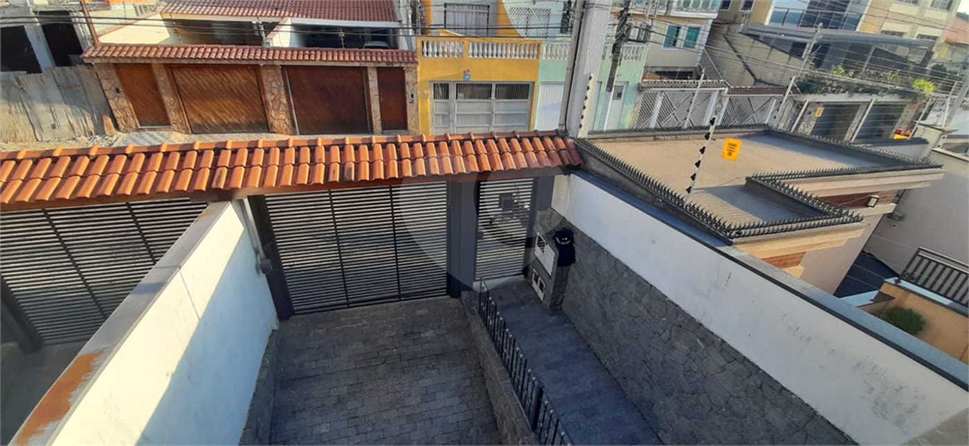 Sobrado à venda com 3 quartos, sendo 1 suíte, em Tremembé, São Paulo, SP