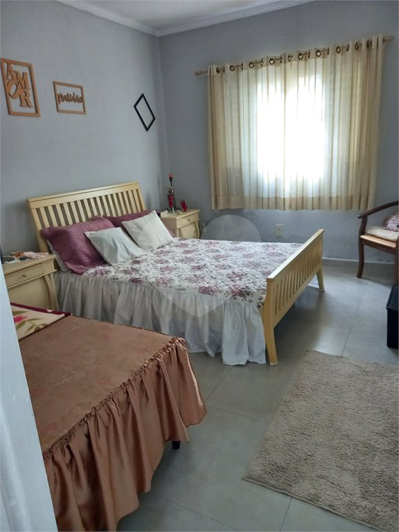 Casa à venda com 2 quartos no Centro, Bom Jesus dos Perdões, SP
