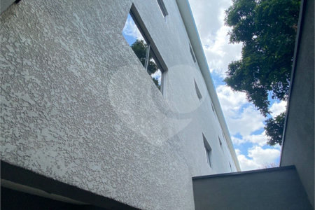 Apartamento à venda com 2 quartos em Alvinópolis, Atibaia, SP