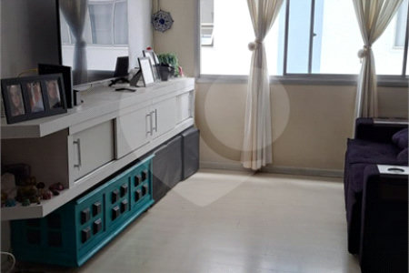 Apartamento à venda com 3 quartos, sendo 1 suíte,  em Vila Olímpia, São Paulo, SP