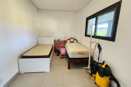 Casa à venda com 6 quartos, sendo 5 suítes, no condomínio Jardim Primavera, Louveira - SP