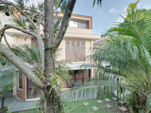 Casa à venda com 4 suítes em Alto da Boa Vista, São Paulo, SP