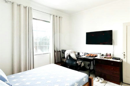 Casa à venda com 4 quartos em Santana, São Paulo, SP