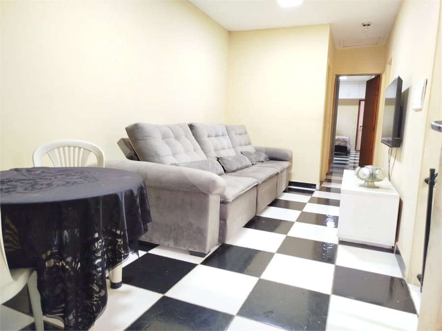 Casa à venda com 3 quartos, sendo 1 suíte, em Real Parque, Votorantim, SP
