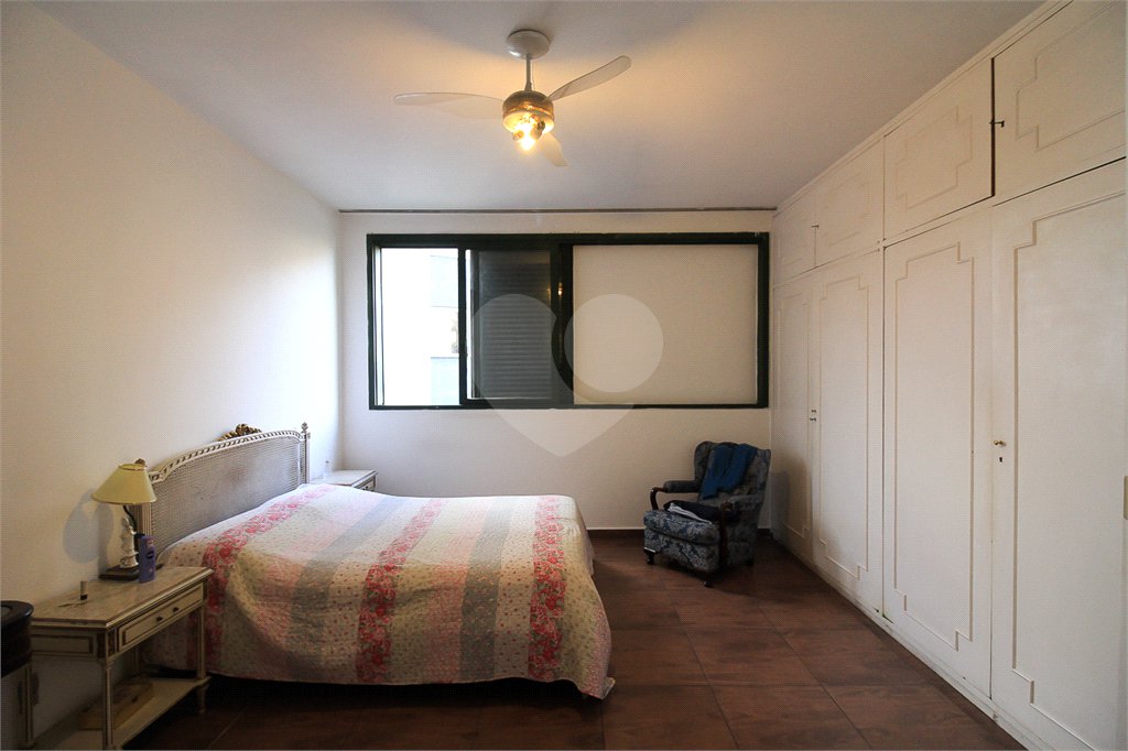Apartamento à venda com 3 quartos, sendo 1 suíte, em Jardim Paulista, São Paulo, SP