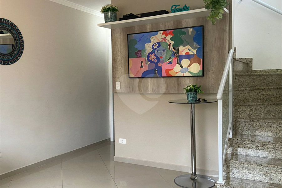 Sobrado à venda com 3 quartos, sendo 1 suíte, em Horto Florestal, São Paulo, SP
