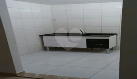 Apartamento à venda com 3 quartos em Itaim Paulista, São Paulo, SP