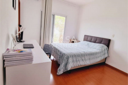 Sobrado à venda com 3 quartos, sendo 1 suíte, em Parque Residencial Villa dos Inglezes, Sorocaba, SP