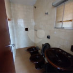 Casa à venda ou para alugar com 4 quartos, sendo 3 suítes,  no Centro, Itapetininga, SP