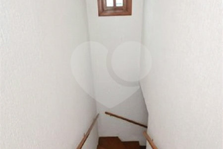 Casa à venda com 5 quartos, sendo 2 suítes, em Vila Galvão, Guarulhos, SP