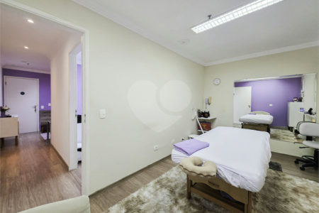 Sala à venda em Vila Olímpia, São Paulo, SP