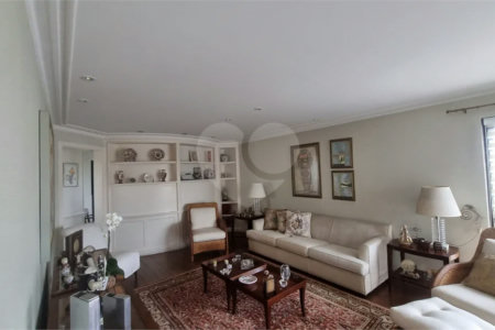 Apartamento a venda na Mooca