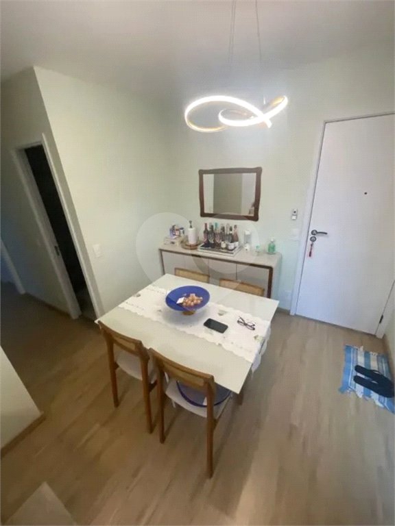 Apartamento à venda com 2 quartos, sendo 1 suíte,  em Ferreira, São Paulo, SP