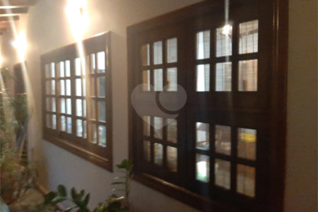 Casa à venda com 2 suítes em Jardim Eliana, Araraquara, SP